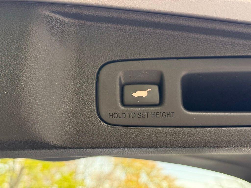 used 2021 Honda CR-V Hybrid car, priced at $29,775