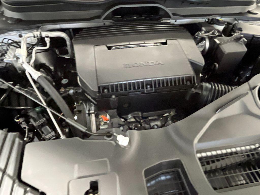 new 2025 Honda Pilot car, priced at $48,676