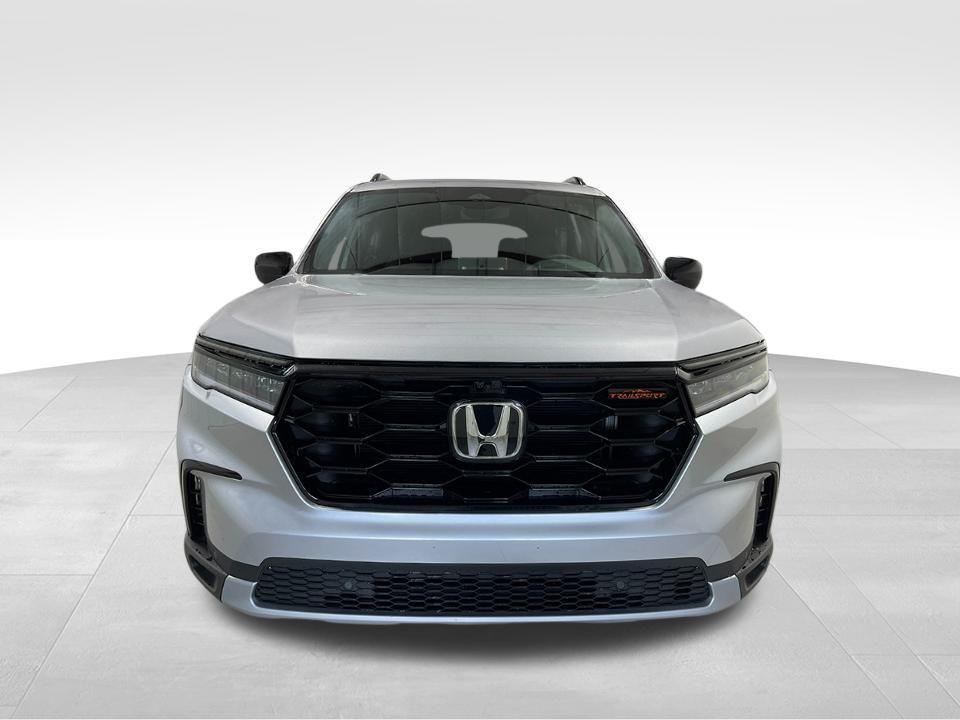 new 2025 Honda Pilot car, priced at $48,676