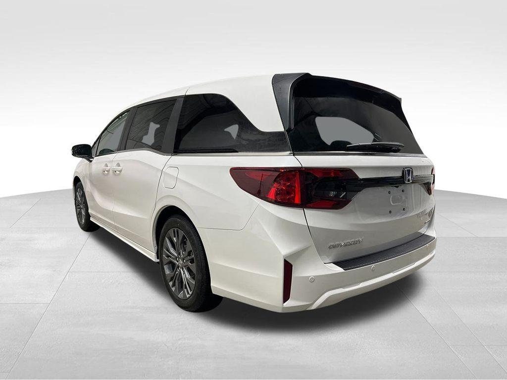 new 2026 Honda Odyssey car, priced at $49,445