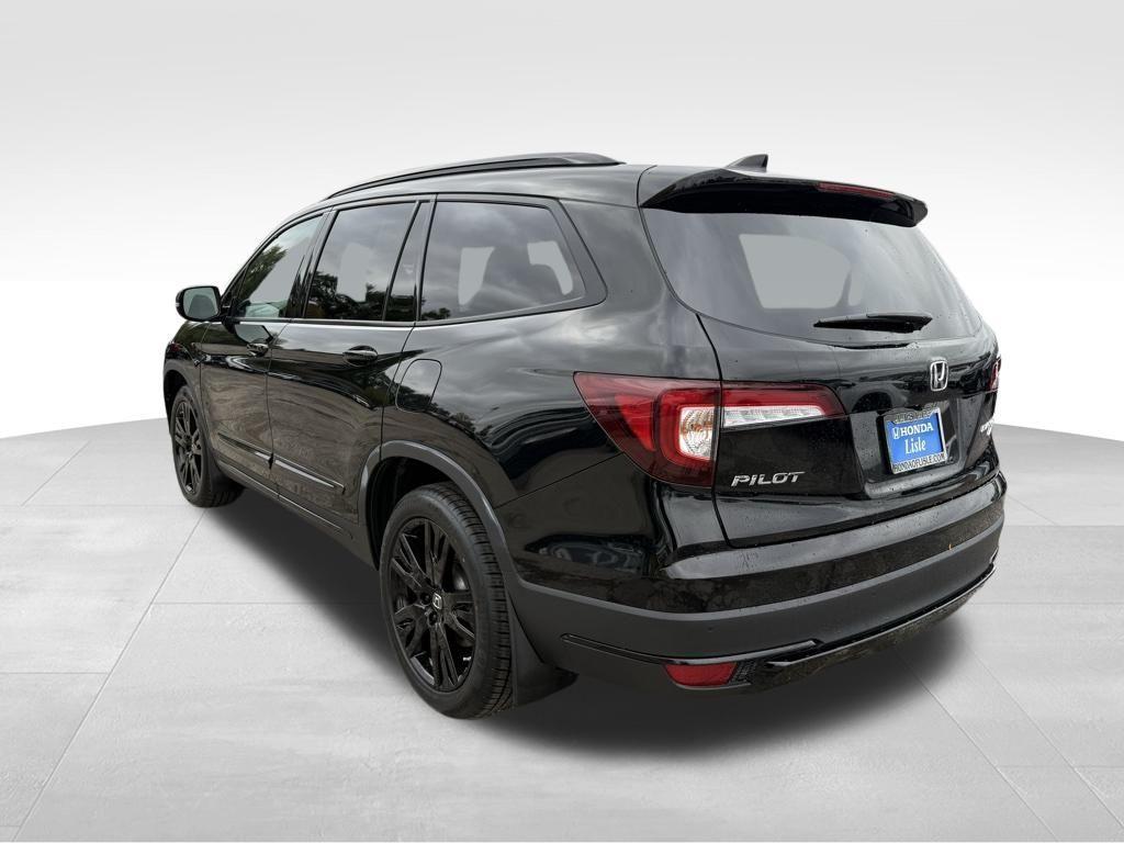 used 2022 Honda Pilot car, priced at $35,995