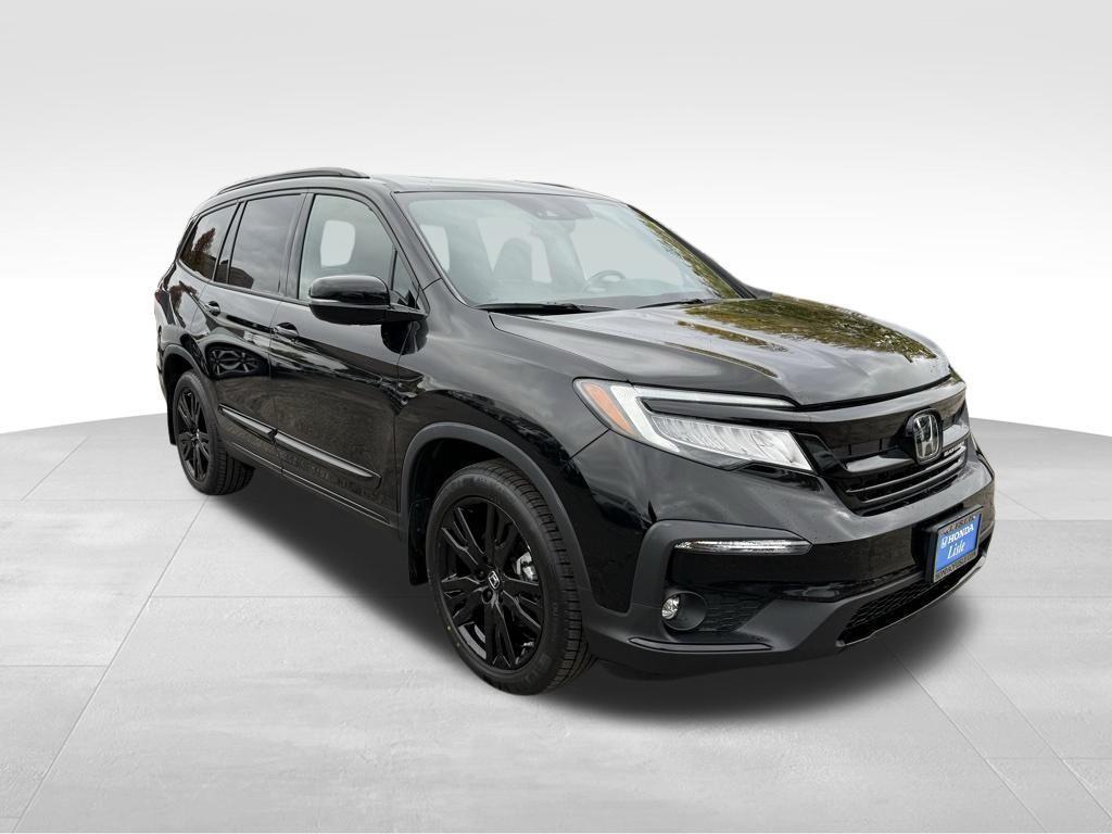 used 2022 Honda Pilot car, priced at $35,995