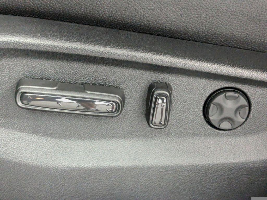 new 2025 Honda Odyssey car, priced at $52,085