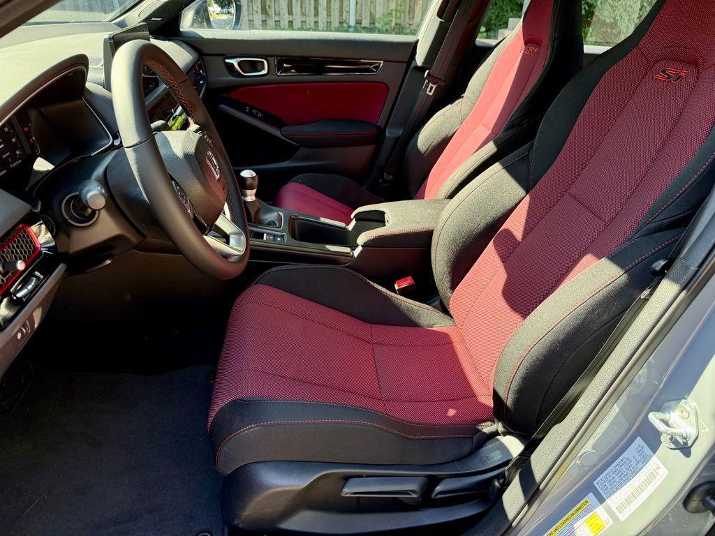 used 2026 Honda Civic Si car, priced at $36,975