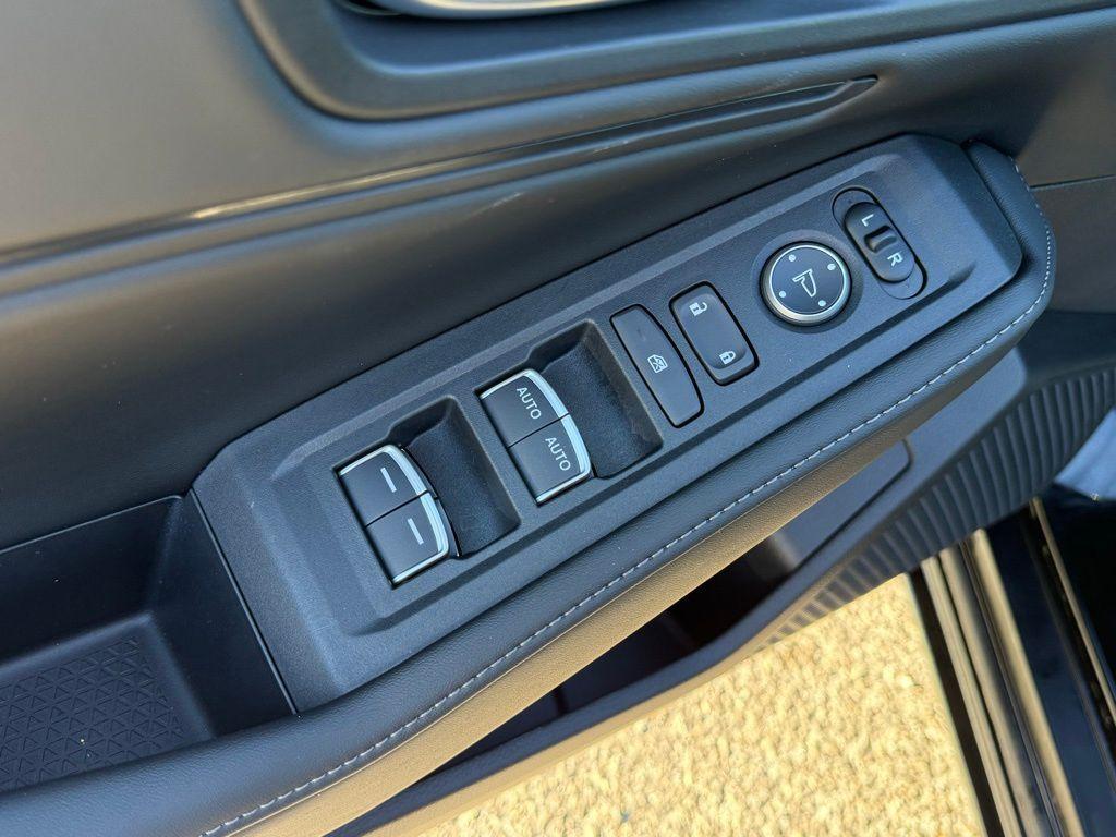 used 2025 Honda Accord Hybrid car, priced at $31,997