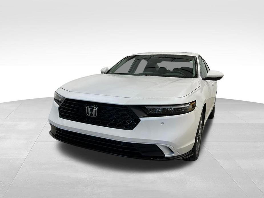 new 2025 Honda Accord Hybrid car, priced at $35,051