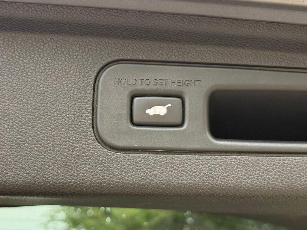 used 2023 Honda Odyssey car, priced at $37,188