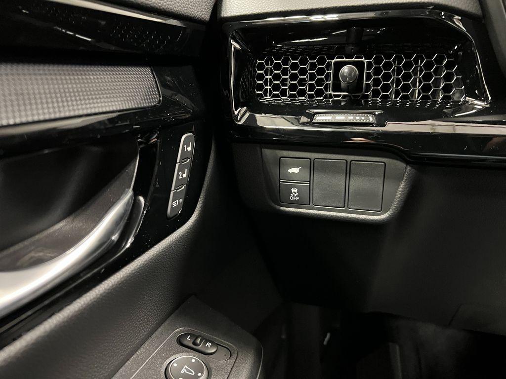 new 2025 Honda CR-V car, priced at $36,399