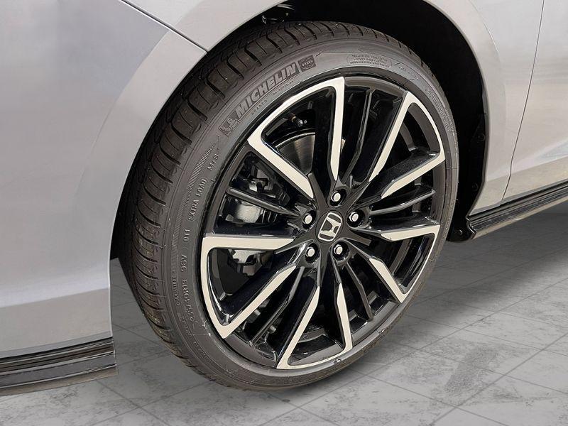 new 2025 Honda Accord Hybrid car, priced at $40,950