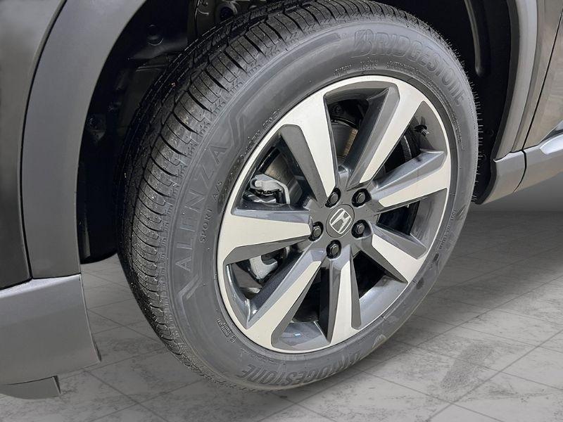 new 2025 Honda Pilot car, priced at $48,119