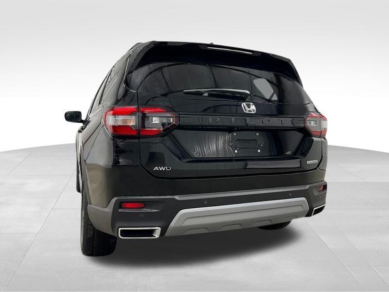 new 2025 Honda Pilot car, priced at $48,119