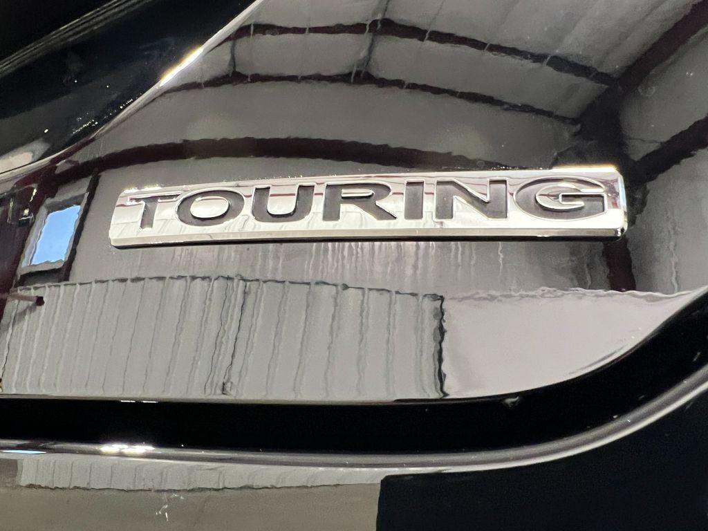 new 2025 Honda Pilot car, priced at $48,119