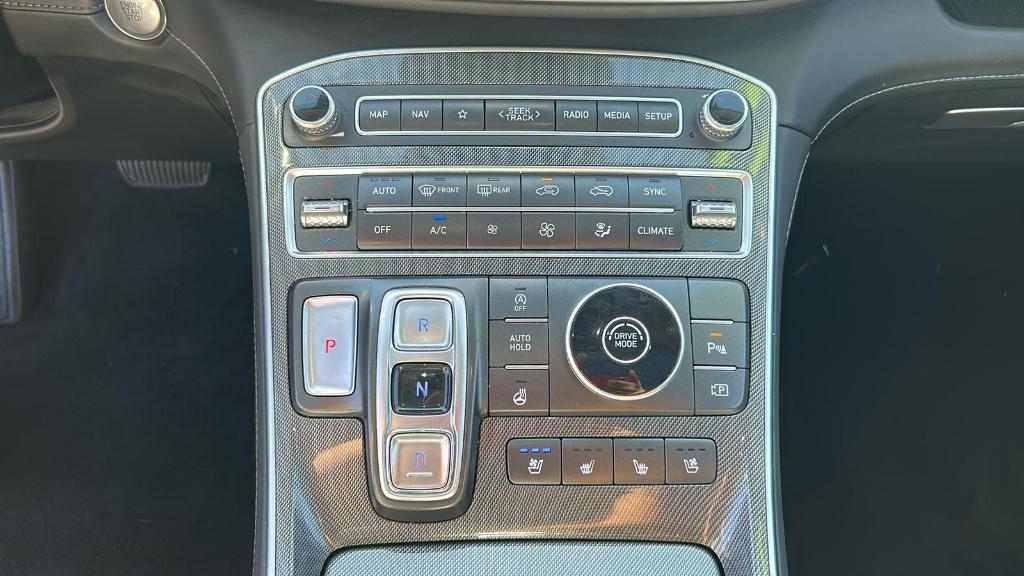 used 2022 Hyundai Santa Fe car, priced at $21,727