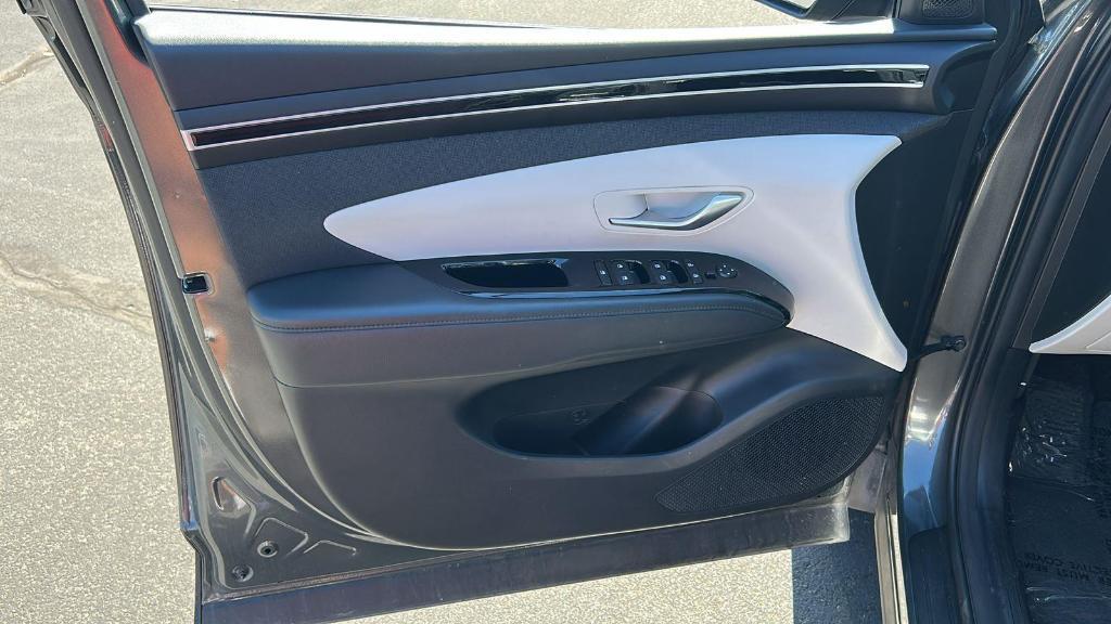 used 2022 Hyundai TUCSON Hybrid car, priced at $21,995