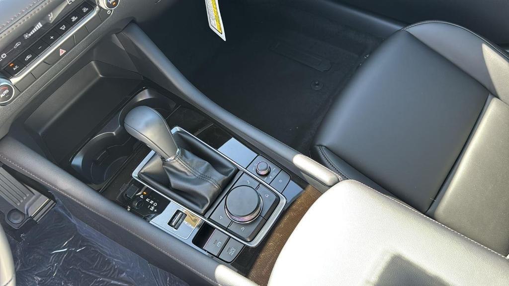 new 2025 Mazda Mazda3 car