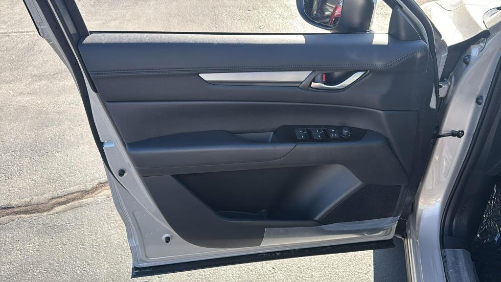 new 2025 Mazda CX-5 car
