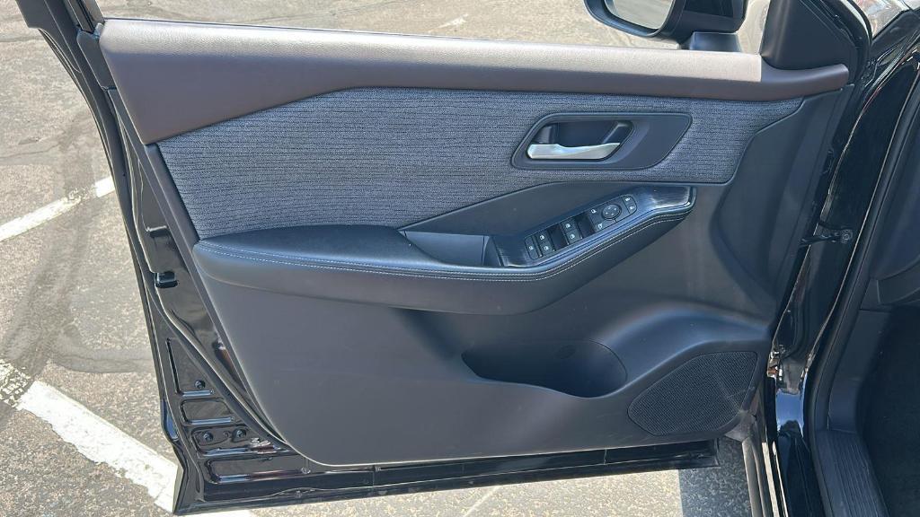 used 2023 Nissan Rogue car, priced at $21,777