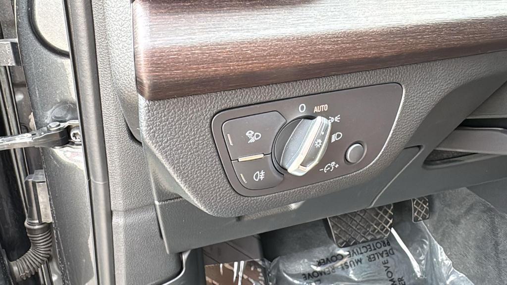used 2022 Audi Q5 car, priced at $24,999