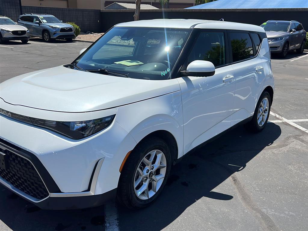used 2023 Kia Soul car, priced at $18,999
