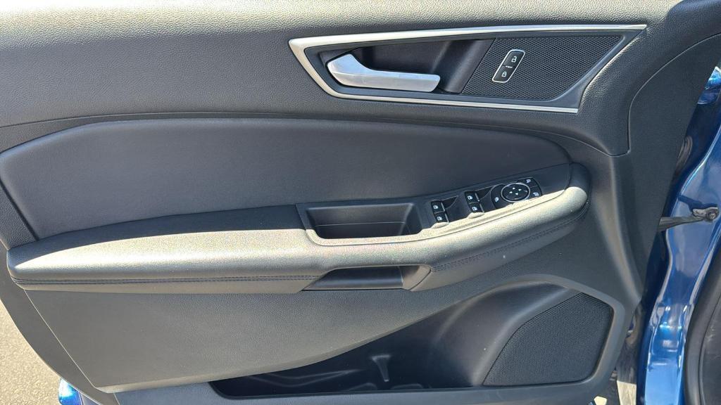 used 2023 Ford Edge car, priced at $22,399