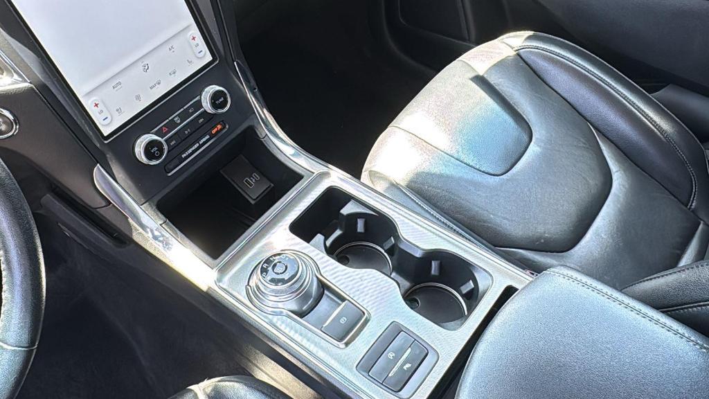 used 2022 Ford Edge car, priced at $23,199