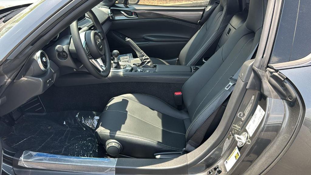 new 2025 Mazda MX-5 Miata RF car, priced at $38,667
