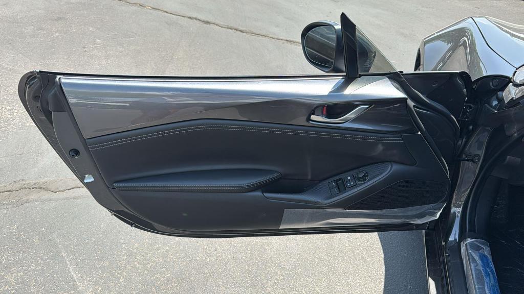 new 2025 Mazda MX-5 Miata RF car, priced at $38,667