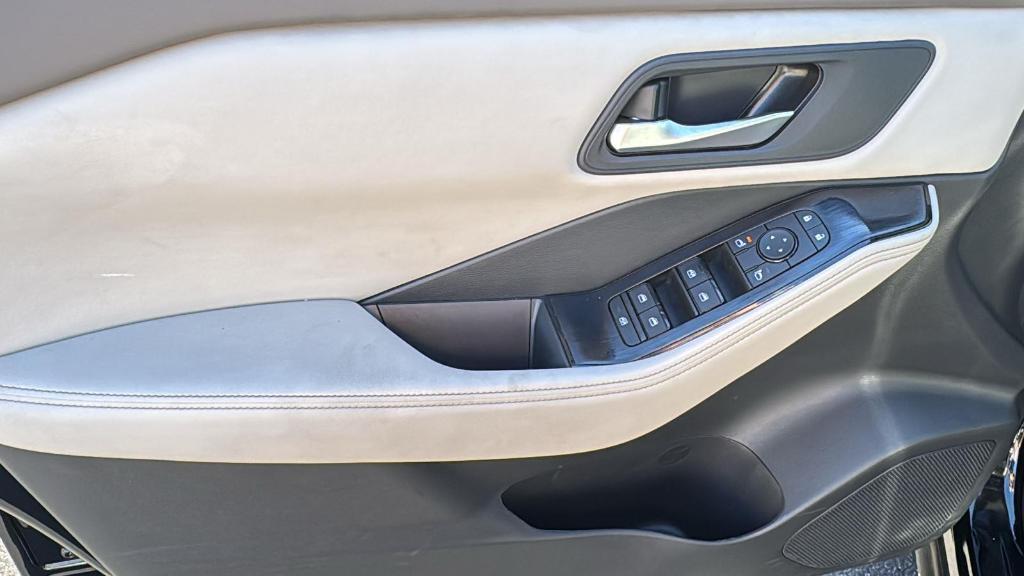 used 2025 Nissan Rogue car, priced at $24,483