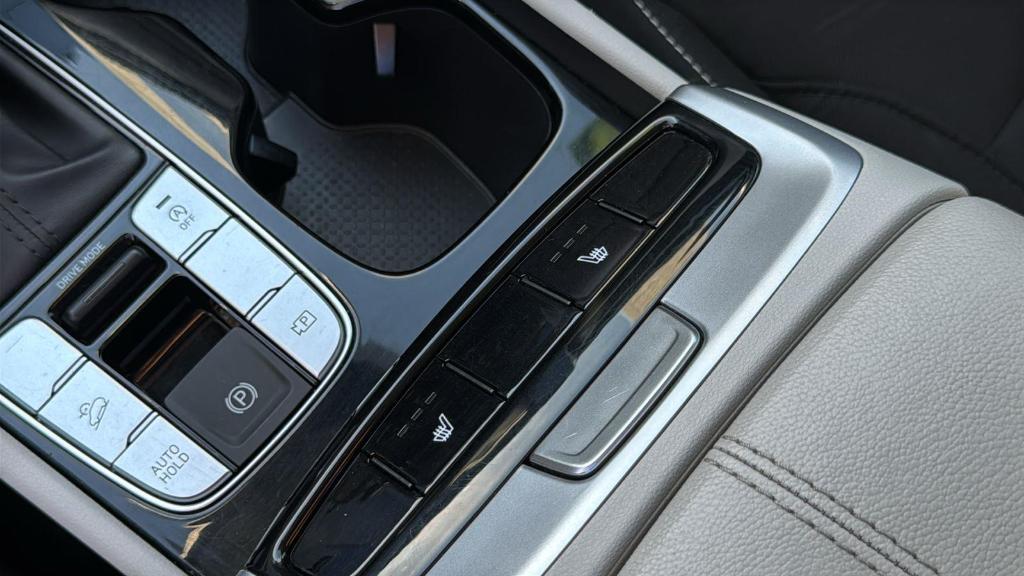 used 2024 Hyundai Tucson car, priced at $18,516