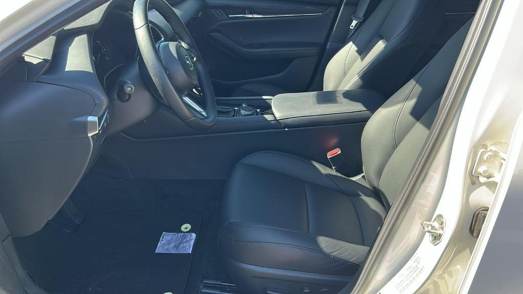 used 2025 Mazda Mazda3 car, priced at $26,299