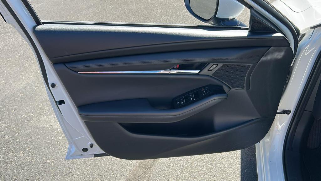 used 2025 Mazda Mazda3 car, priced at $26,299