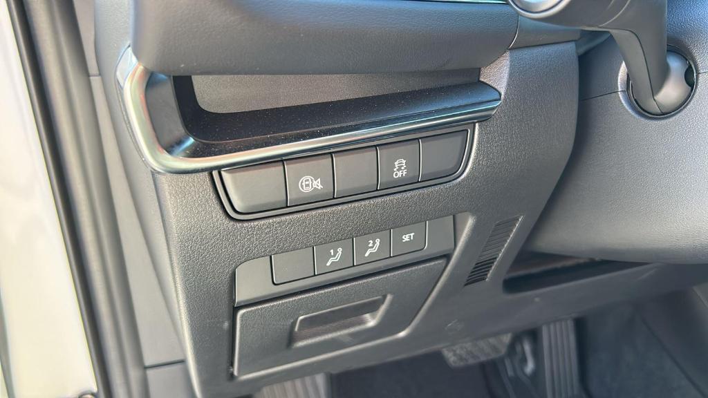 used 2025 Mazda Mazda3 car, priced at $26,299