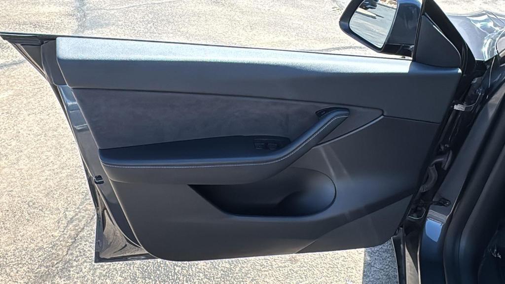 used 2021 Tesla Model Y car, priced at $26,999