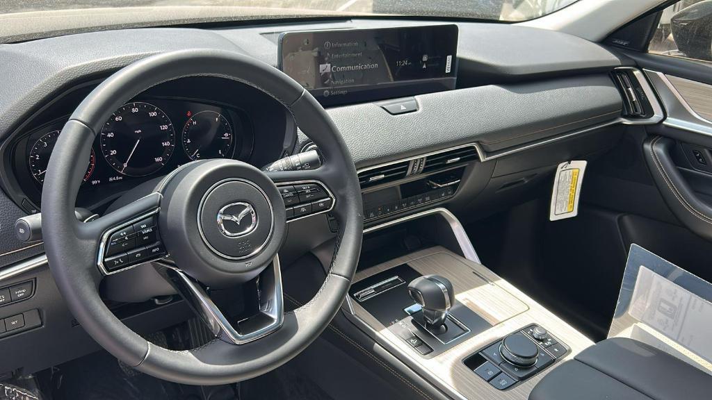 new 2025 Mazda CX-90 car, priced at $47,178