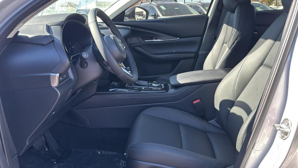 new 2025 Mazda CX-30 car
