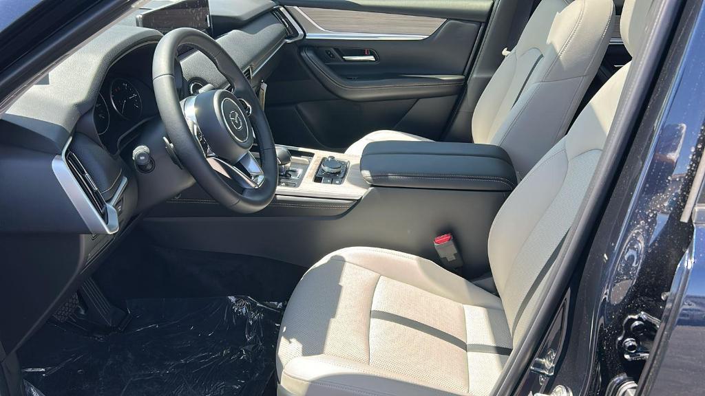 new 2025 Mazda CX-90 car