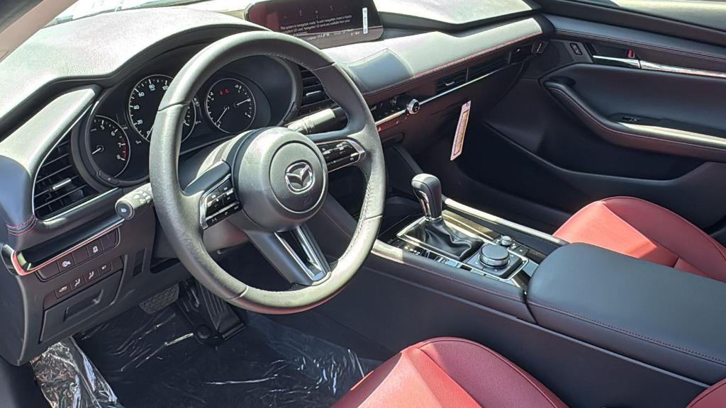 new 2025 Mazda Mazda3 car