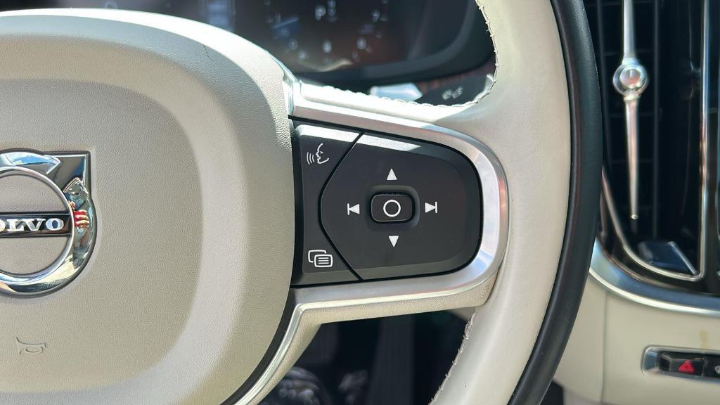 used 2022 Volvo S60 car, priced at $26,300