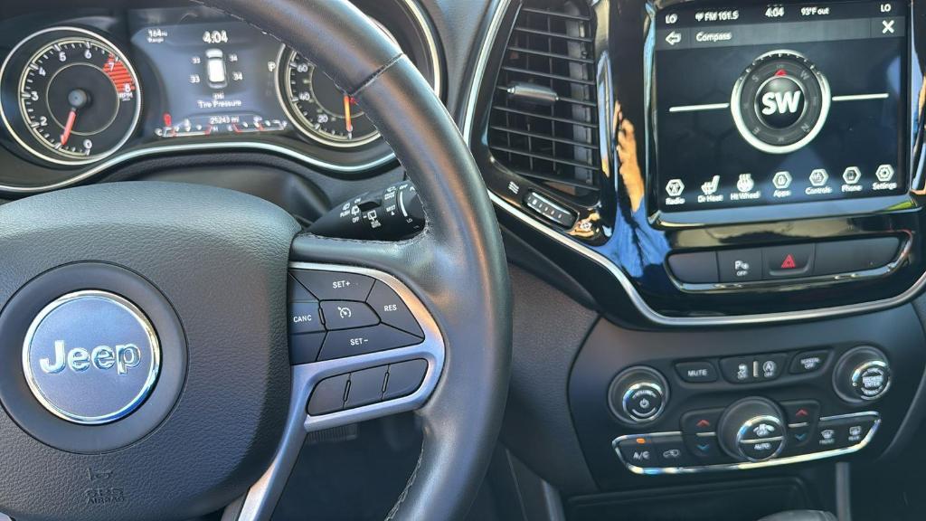 used 2020 Jeep Cherokee car, priced at $19,591