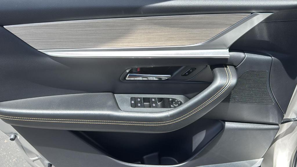 new 2025 Mazda CX-90 car