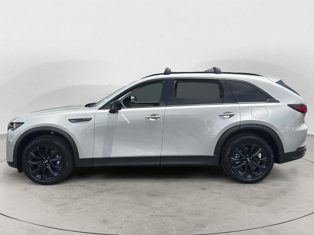 new 2025 Mazda CX-90 car