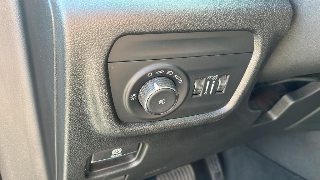 used 2023 Jeep Grand Cherokee L car, priced at $28,497