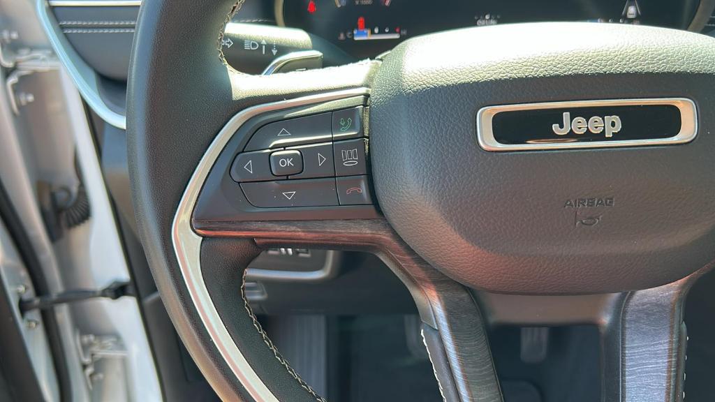used 2023 Jeep Grand Cherokee L car, priced at $28,497