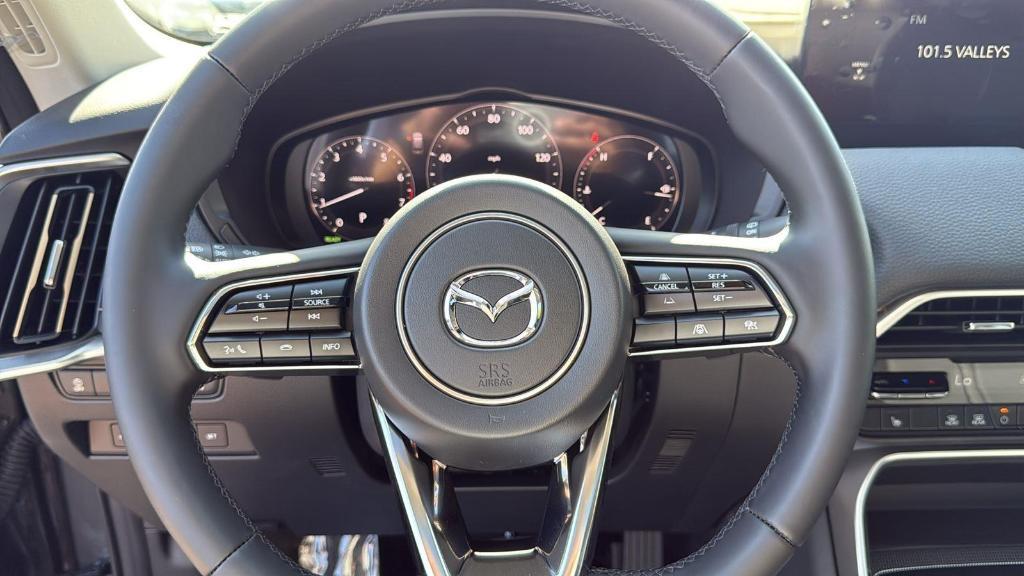 new 2025 Mazda CX-90 car