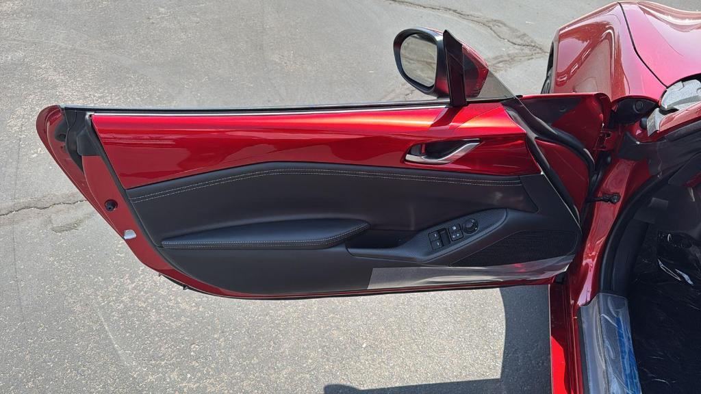 new 2025 Mazda MX-5 Miata RF car, priced at $38,379