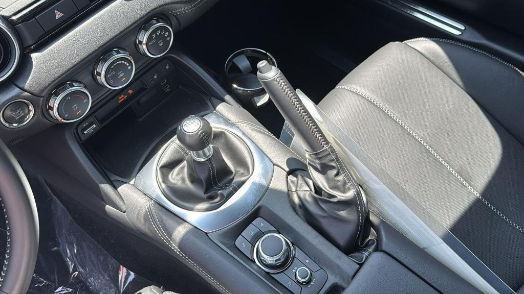 new 2025 Mazda MX-5 Miata RF car, priced at $38,379