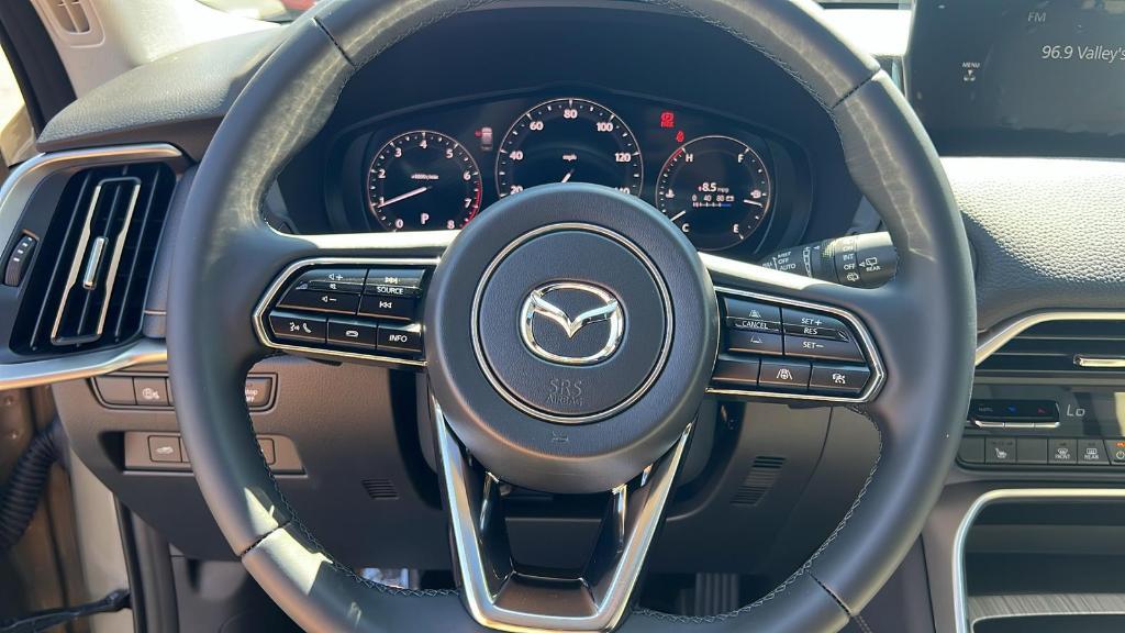 new 2025 Mazda CX-70 car