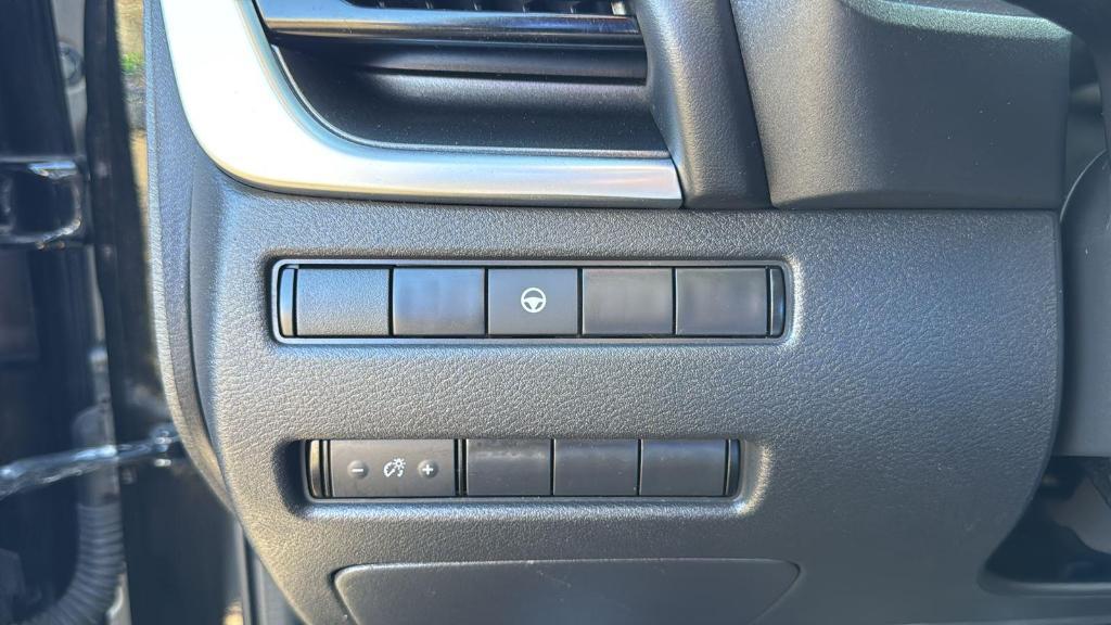 used 2021 Nissan Rogue car, priced at $19,629