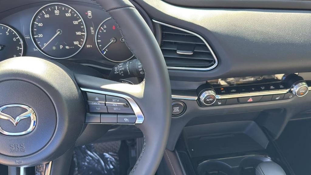 new 2025 Mazda CX-30 car