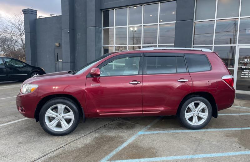 used 2009 Toyota Highlander car, priced at $8,950